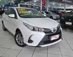 TOYOTA YARIS 1.5 16V FLEX SEDAN XS CONNECT MULTIDRIVE TOYOTA YARIS 1.5 16V FLEX SEDAN XS CONNECT MULTIDRIVE