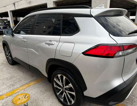 TOYOTA-COROLLA CROSS-2023