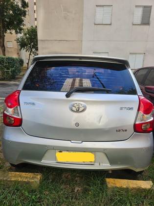 /en/city/cate-car-used-car/toyota-etios-2014-1-5-xs-16v-flex-4p-manual-48561626080674816/-3