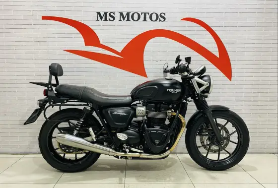 TRIUMPH STREET TWIN TRIUMPH STREET TWIN