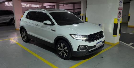 VOLKSWAGEN T-CROSS 1.4 250 TSI TOTAL FLEX HIGHLINE AUTOMÁTICO