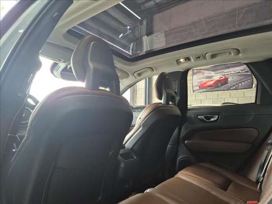 VOLVO-XC60-2.0 T5 GASOLINA INSCRIPTION AWD GEARTRONIC VOLVO-XC60-2018