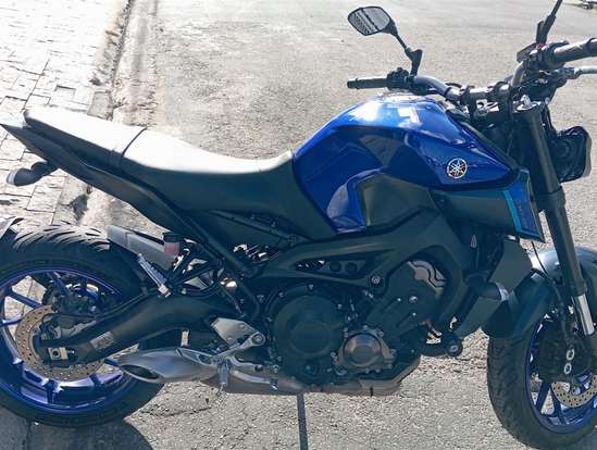 YAMAHA-MT-09-2024