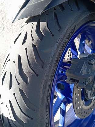 YAMAHA-MT-09-2024