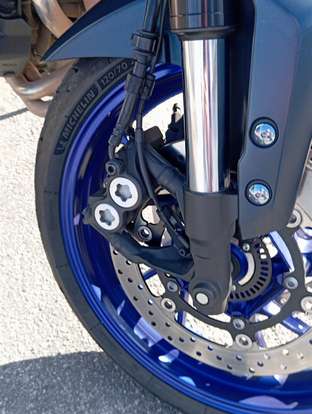 YAMAHA-MT-09 YAMAHA-MT-09-2024