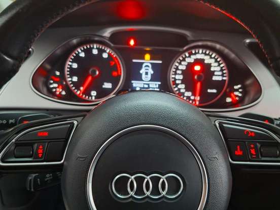 AUDI-A4-1.8 TFSI ATTRACTION GASOLINA 4P MULTITRONIC AUDI-A4-2015