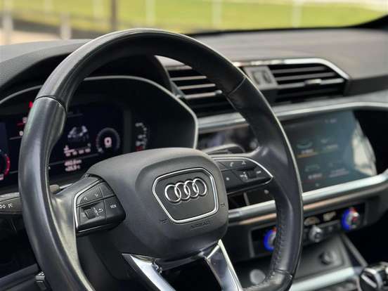 AUDI-Q3-1.4 35 TFSI GASOLINA BLACK S TRONIC AUDI-Q3-2019