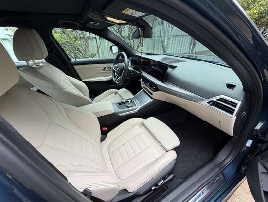 BMW-320i-2025