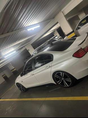 BMW-320i-2.0 16V TURBO GASOLINA 4P AUTOMÁTICO BMW-320i-2013