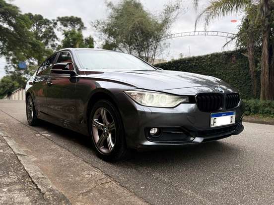 BMW-320i-2.0 GP 16V TURBO ACTIVE FLEX 4P AUTOMÁTICO BMW-320i-2013