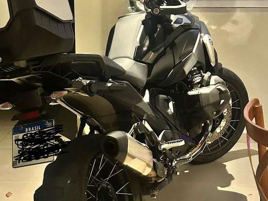 BMW-R 1300 GS TRIPLE BLACK BMW-R 1300 GS TRIPLE BLACK-2024