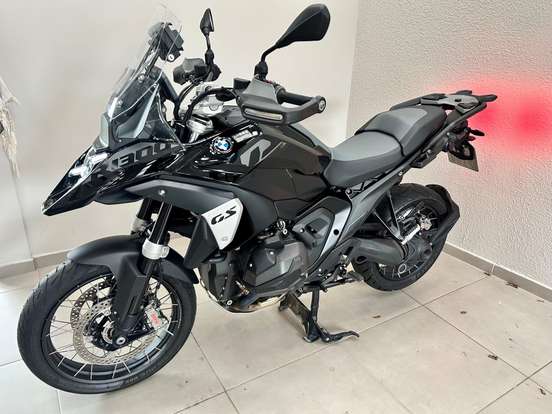 BMW-R 1300 GS TRIPLE BLACK-2024