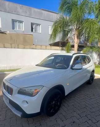 BMW-X1-2012