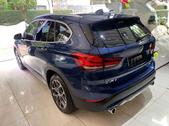 BMW-X1-2021