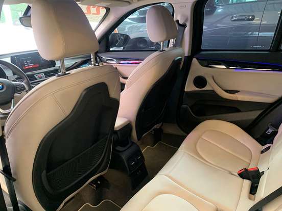 BMW-X1-2021