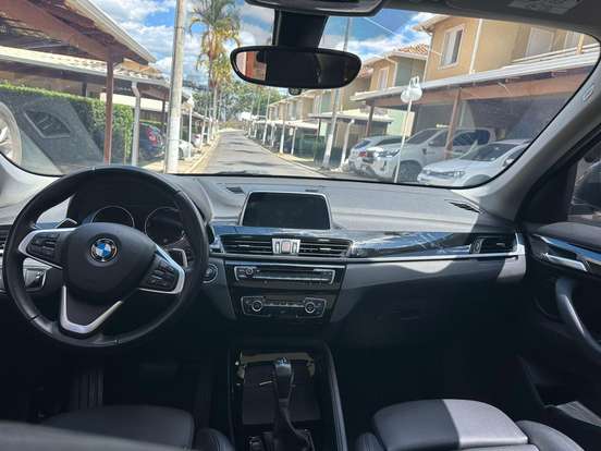 BMW-X1-2.0 16V TURBO ACTIVEFLEX SDRIVE20I X-LINE 4P AUTOMÁTICO BMW-X1-2019