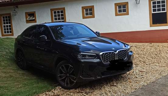 BMW-X4-2023