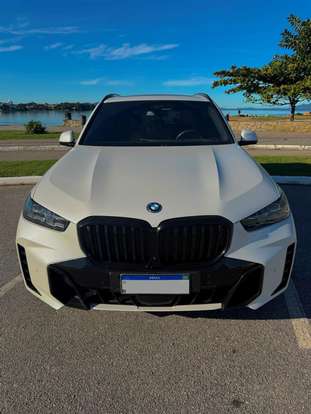 BMW-X5-2023