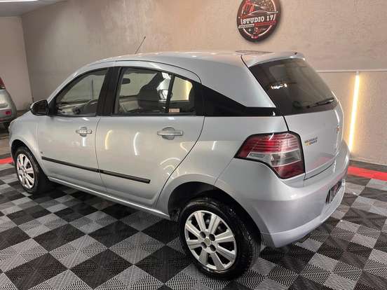 CHEVROLET-AGILE-1.4 MPFI LT 8V FLEX 4P MANUAL CHEVROLET-AGILE-2010