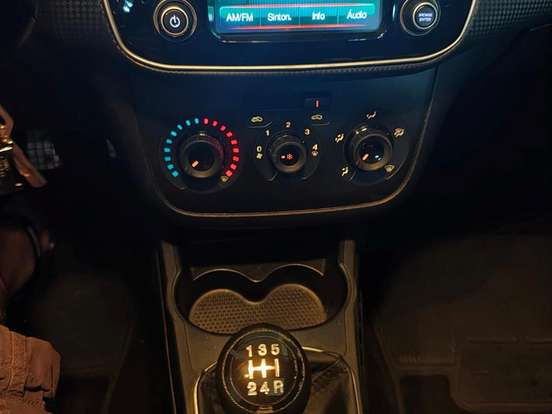 FIAT-PUNTO-1.8 BLACKMOTION 16V FLEX 4P MANUAL FIAT-PUNTO-2016