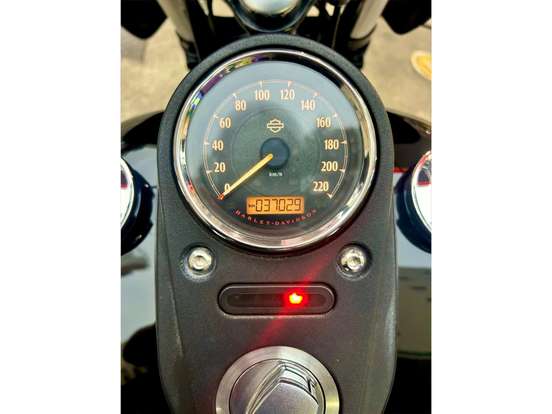 HARLEY-DAVIDSON-DYNA STREET BOB HARLEY-DAVIDSON-DYNA STREET BOB-2015
