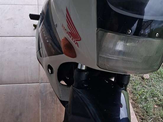 HONDA-CBR 450 SR HONDA-CBR 450 SR-1990