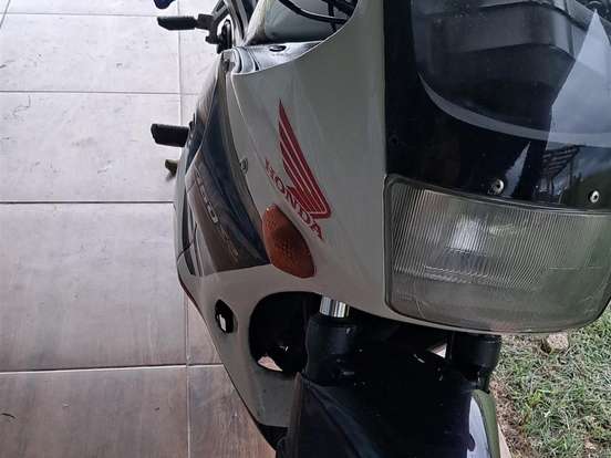 HONDA-CBR 450 SR HONDA-CBR 450 SR-1990