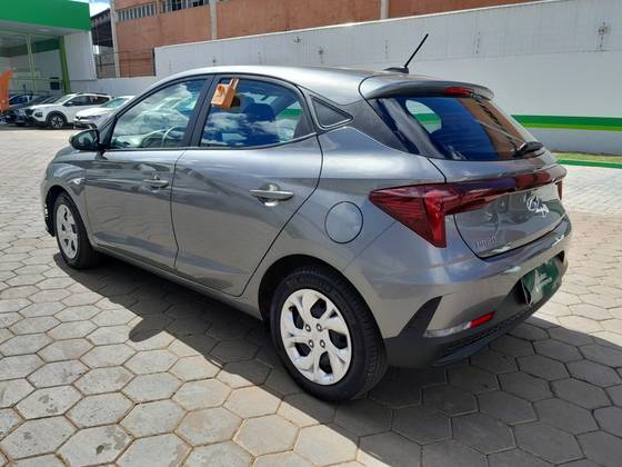 /en/city/cate-car-used-car/hyundai-hb20-2026-1-0-12v-flex-comfort-manual-48225539308259328/-4