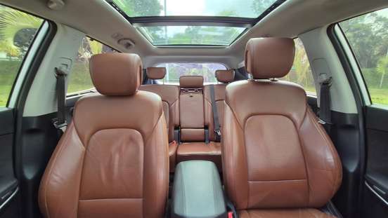 HYUNDAI-SANTA FÉ-3.3 MPFI 4X4 7 LUGARES V6 270CV GASOLINA 4P AUTOMÁTICO HYUNDAI-SANTA FÉ-2013