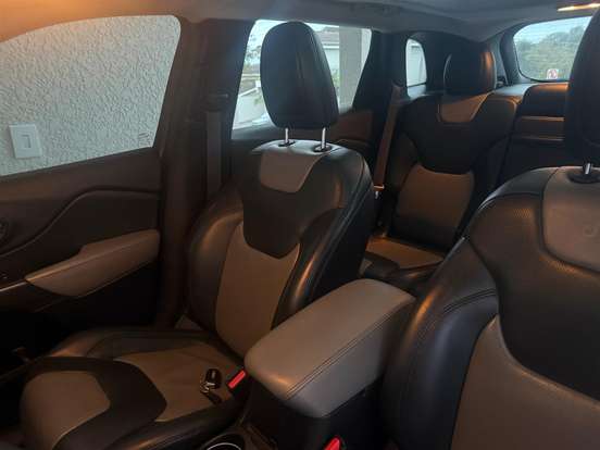 JEEP-CHEROKEE-2014