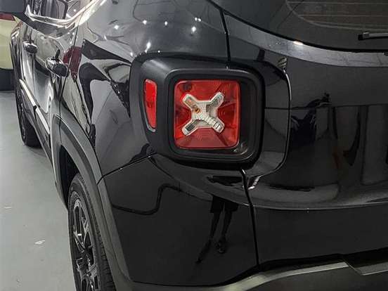 JEEP-RENEGADE-1.8 16V FLEX NIGHT EAGLE 4P AUTOMÁTICO JEEP-RENEGADE-2018