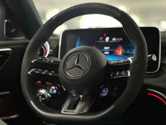 MERCEDES-BENZ-C 63 AMG-2.0 TURBO PHEV S E PERFORMANCE 4MATIC+ SPEEDSHIFT MERCEDES-BENZ-C 63 AMG-2024