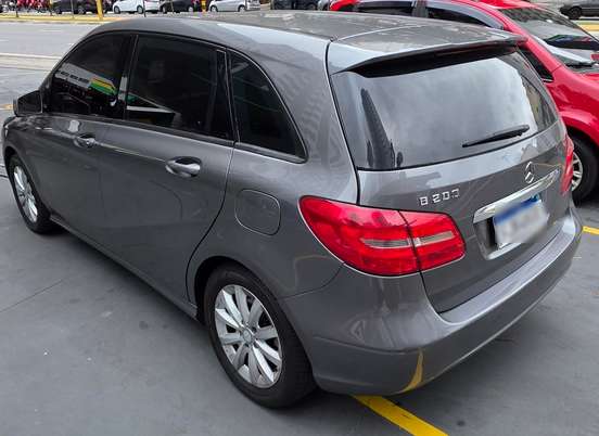 MERCEDES-BENZ-B 200-1.6 TURBO GASOLINA 4P AUTOMÁTICO MERCEDES-BENZ-B 200-2013