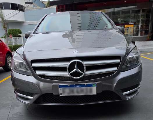 MERCEDES-BENZ-B 200-2013