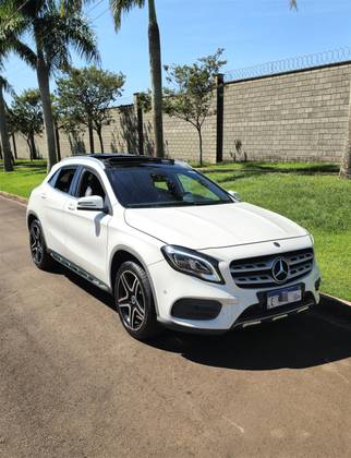 MERCEDES-BENZ GLA 250 2.0 CGI GASOLINA SPORT 7G-DCT