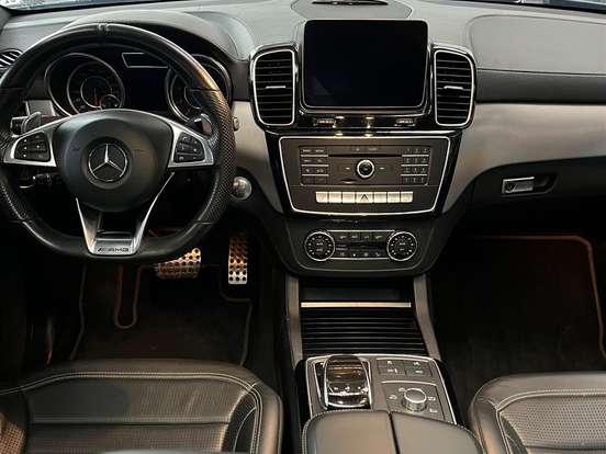 MERCEDES-BENZ-GLE 63 AMG-5.5 V8 TURBO GASOLINA COUPÉ 4MATIC 7G-TRONIC MERCEDES-BENZ-GLE 63 AMG-2018