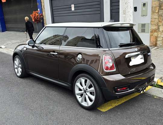 MINI-COOPER-2011