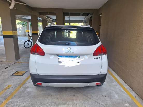 PEUGEOT-2008-2019