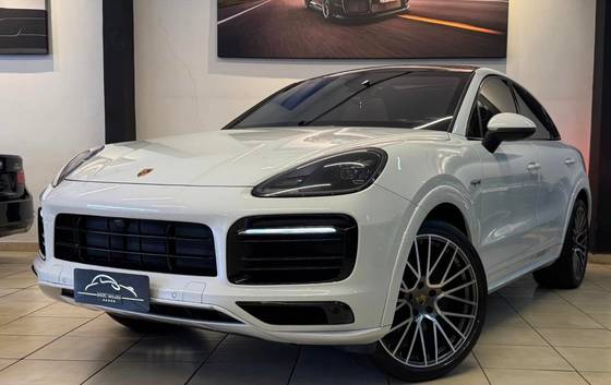 PORSCHE CAYENNE 3.0 V6 E-HYBRID COUPÉ PLATINUM EDITION AWD TIPTRONIC S