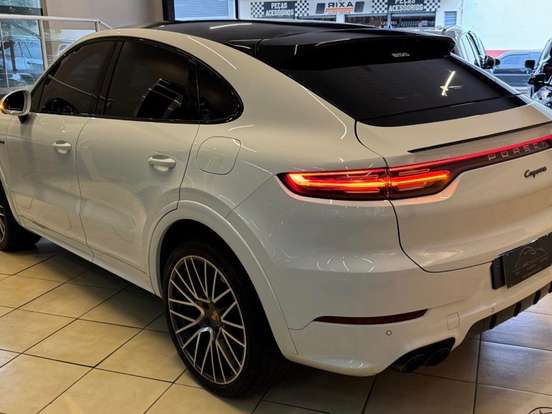 PORSCHE-CAYENNE-3.0 V6 E-HYBRID COUPÉ PLATINUM EDITION AWD TIPTRONIC S PORSCHE-CAYENNE-2022