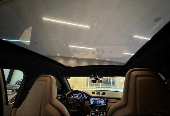 PORSCHE-CAYENNE-2022
