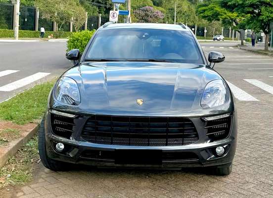 PORSCHE-MACAN-2017