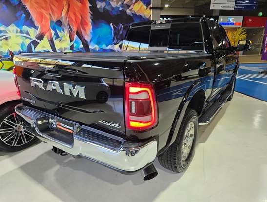 RAM-3500-6.7 I6 TURBO DIESEL LARAMIE CD 4X4 AUTOMÁTICO RAM-3500-2022