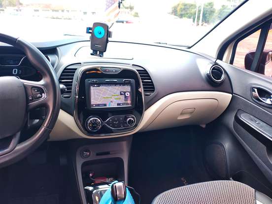 RENAULT-CAPTUR-2019