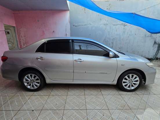TOYOTA-COROLLA-2.0 ALTIS 16V FLEX 4P AUTOMÁTICO TOYOTA-COROLLA-2013