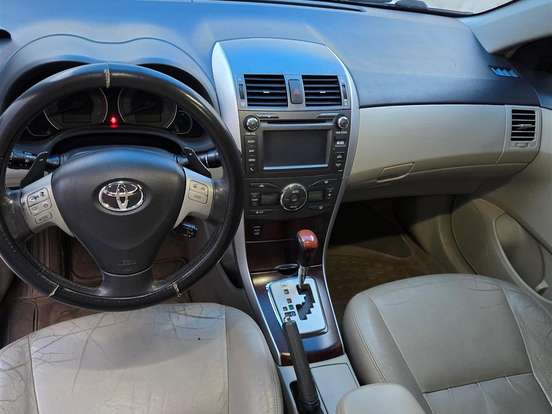 TOYOTA-COROLLA-2.0 ALTIS 16V FLEX 4P AUTOMÁTICO TOYOTA-COROLLA-2013