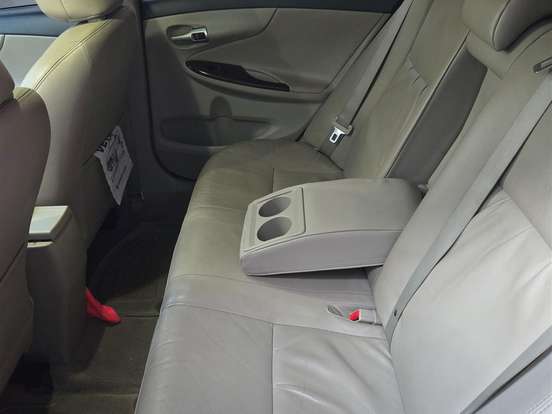 TOYOTA-COROLLA-2.0 ALTIS 16V FLEX 4P AUTOMÁTICO TOYOTA-COROLLA-2013