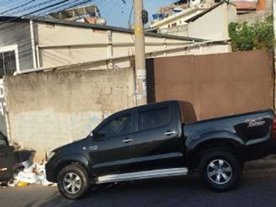 TOYOTA-HILUX-3.0 SRV 4X4 CD 16V TURBO INTERCOOLER DIESEL 4P AUTOMÁTICO TOYOTA-HILUX-2009
