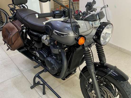 TRIUMPH-BONNEVILLE T120 BLACK 1200 TRIUMPH-BONNEVILLE T120 BLACK 1200-2023