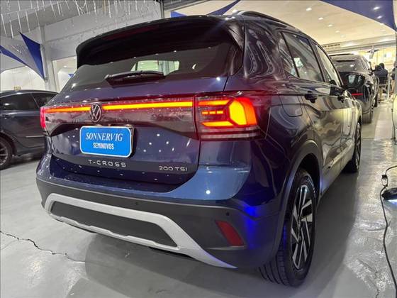 VOLKSWAGEN T-CROSS 1.0 200 TSI TOTAL FLEX COMFORTLINE AUTOMÁTICO